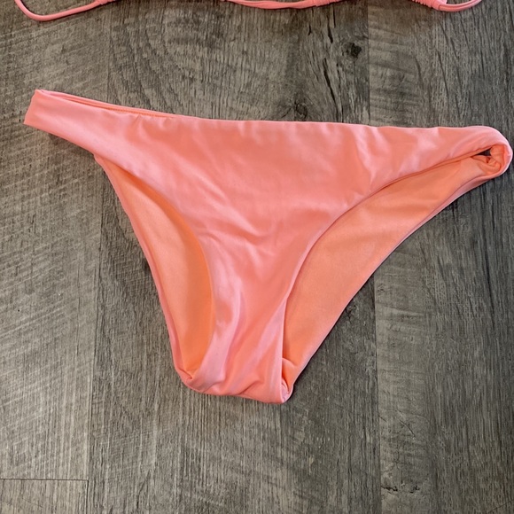 ☀️ 6 for $26 ☀️ PacSun Coral Bikini Set - Picture 3 of 7